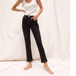 AMO Babe Black Magic Straight Leg High Rise Jeans in Washed Black Size 26